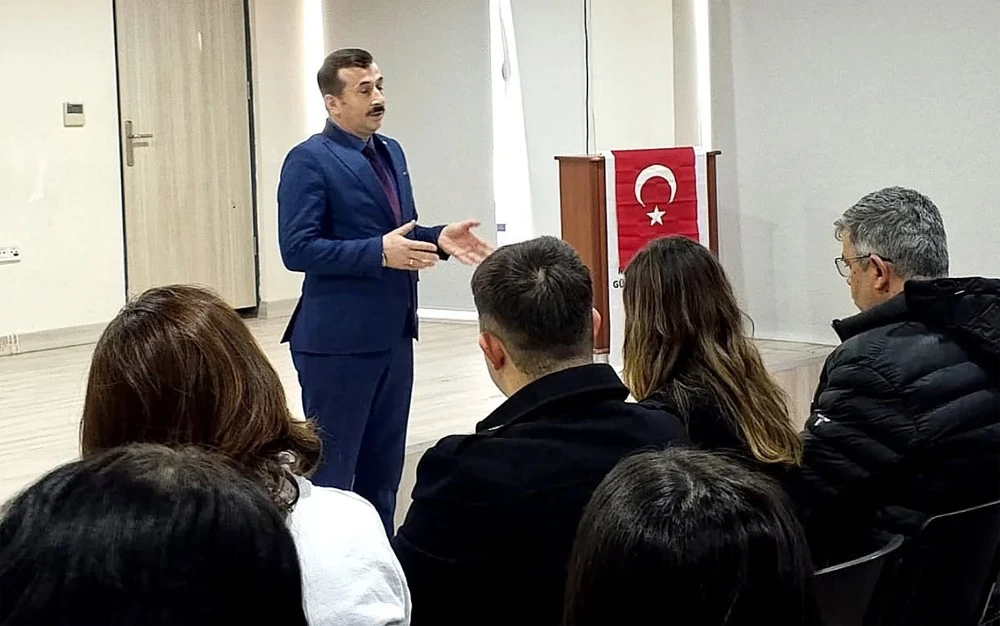 Erasmus+ &Ouml;ğrenci Grup Hareketliliği Bilgilendirme Toplantısı Yapıldı 