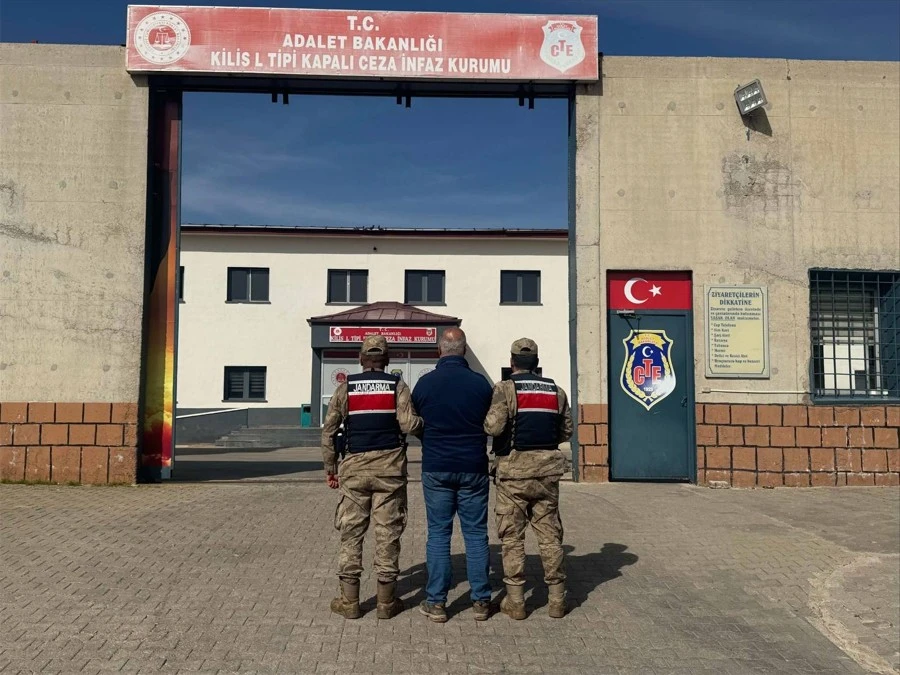 Kilis&rsquo;te 3 yıl 3 ay hapis cezası bulunan zanlı tutuklandı