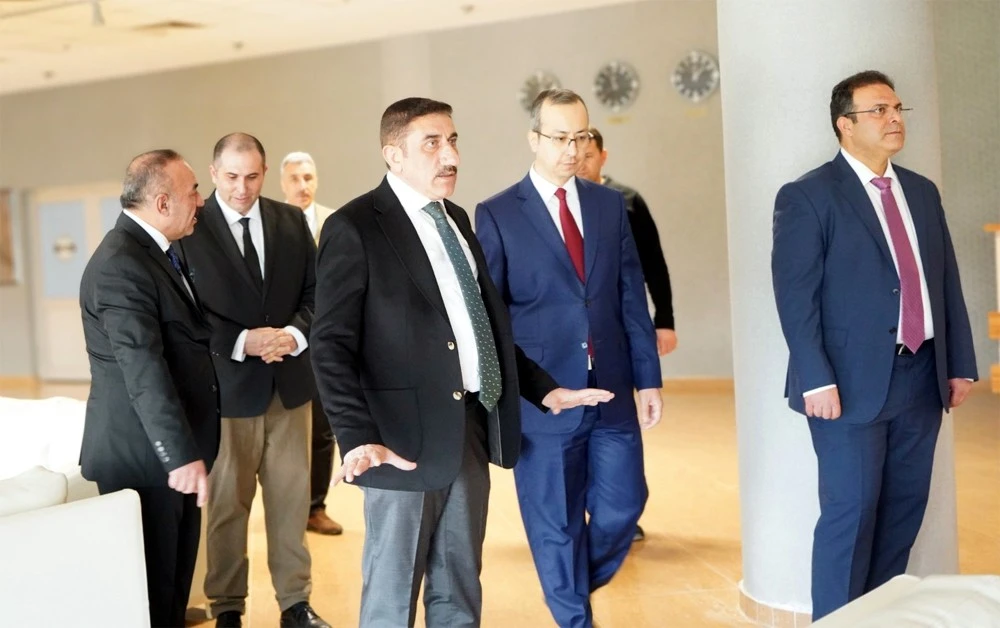 Rektör Akman, Turizm ve Otelcilik Uygulama Oteli'ni ziyaret etti