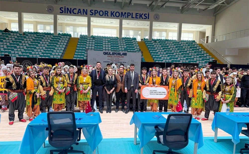 T&uuml;rkiye Finallerine uzanan başarı! Halk Oyunlarında b&uuml;y&uuml;k gurur
