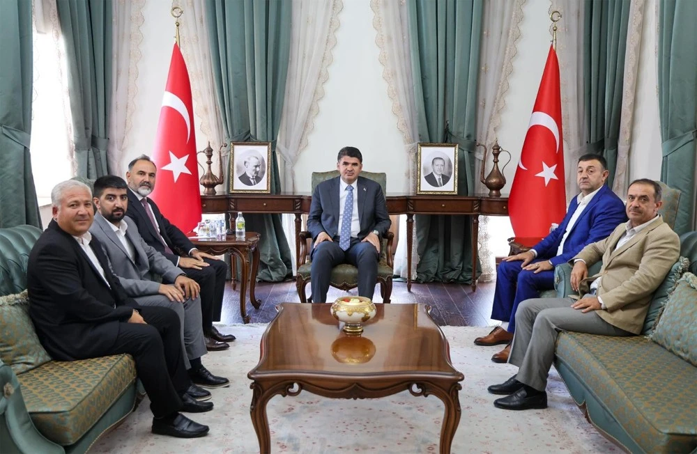 Vali Kalaylı, DEVA Partisi heyetini kabul etti