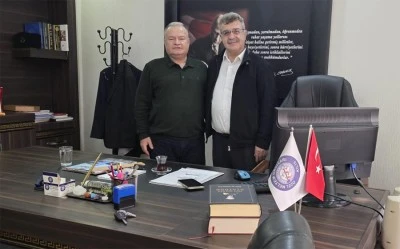 30 yıl sonra gelen vefa buluşması