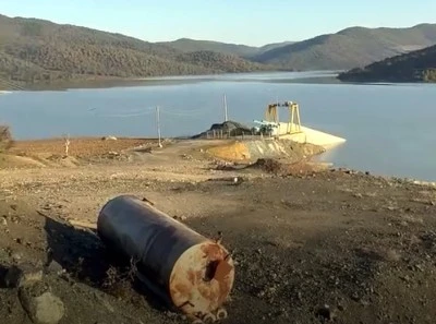 Afrin Barajı&rsquo;nda su seviyesi y&uuml;kseldi, &ccedil;ift&ccedil;inin y&uuml;z&uuml; g&uuml;ld&uuml;