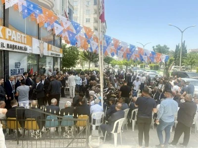 AK Parti'de bayramlaşma 