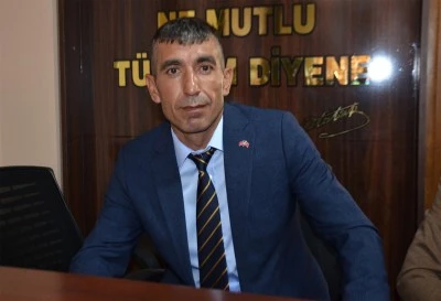 Akdemir: Partimizin bayrağını zirveye taşımaya devam edeceğiz