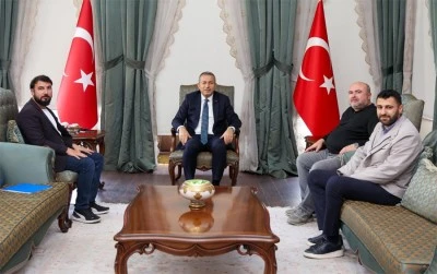 Anadolu Gençlik Derneği’nden Vali Şahin’e ziyaret