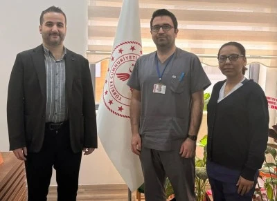 Başhekim Arısoy'dan Kilis&rsquo;te yılın sağlık &ccedil;alışanları se&ccedil;ilen doktor ve hemşireye tebrik