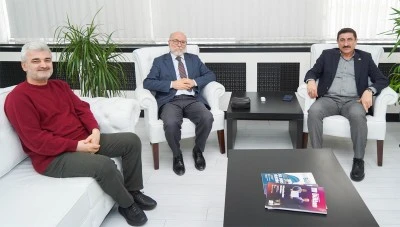 &Ccedil;obanbey Tıp Fak&uuml;ltesi Dekanı Prof. Dr. &Ouml;zt&uuml;rk&rsquo;ten Rekt&ouml;r Akman'a ziyaret