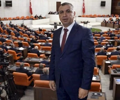 Demir&rsquo;den &Ouml;nc&uuml;pınar &ccedil;ıkışı: &ldquo;Vatandaş soruyor, netlik bekliyor&rdquo;