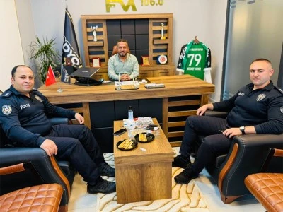 Emniyet mensuplarından Sultan Radyo&rsquo;ya ziyaret