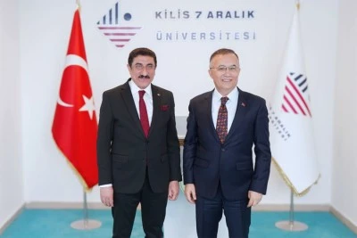 Gaziantep Valisi &Ccedil;eber, Rekt&ouml;r Akman ile g&ouml;r&uuml;şt&uuml;