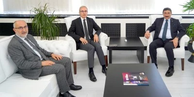 GİBT&Uuml; Rekt&ouml;r&uuml; Demir&rsquo;den KİY&Uuml; Rekt&ouml;r&uuml; Akman&rsquo;a ziyaret