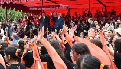 Uluslararası G&uuml;l Festivali Isparta&rsquo;da g&ouml;rkemli a&ccedil;ılış yaptı