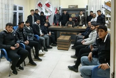 Hasancalı Kalkınma Derneği&rsquo;nden gen&ccedil;lere rehberlik