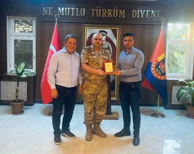 Hasancalı Kalkınma Derneği&rsquo;nden İl Jandarma Komutanı Coşkun&rsquo;a ziyaret