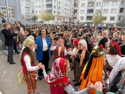 Hatice ve Mehmet D&ouml;ğme İlkokulu&rsquo;nda, Kilis&rsquo;in Kurtuluşun 104. Yıl D&ouml;n&uuml;m&uuml; Coşkuyla Kutlandı