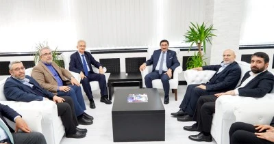 İlim Yayma Cemiyeti Genel Sekreteri Şahin&rsquo;den Rekt&ouml;r Akman&rsquo;a ziyaret