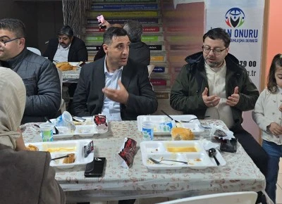 İnsan Onuru Derneği&rsquo;nden D&uuml;nya Yetimler G&uuml;n&uuml;&rsquo;nde Anlamlı İftar Buluşması