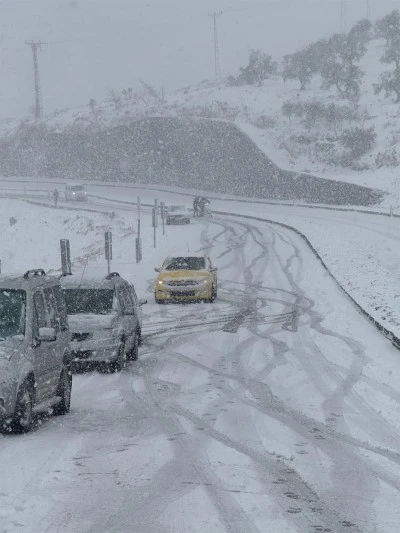 Kar Yağışı Resul Osman TOKİ&rsquo;de Hayatı Olumsuz Etkiledi