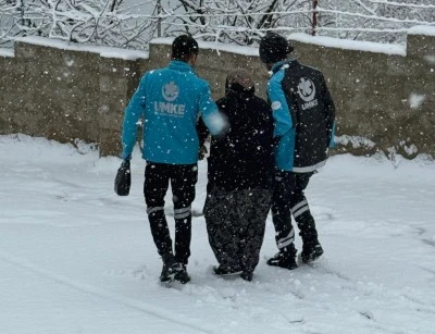 Kar Yağışında UMKE Ekipleri g&ouml;rev başında