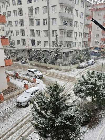 Kilis 17 g&uuml;n sonra yeniden beyaza b&uuml;r&uuml;nd&uuml;