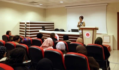 Kilis Belediyesi&rsquo;nden 8 Mart&rsquo;a &Ouml;zel Anlamlı Eğitim Programı