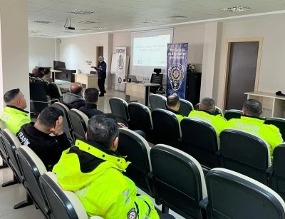 Kilis emniyetinden personele siber farkındalık eğitimi