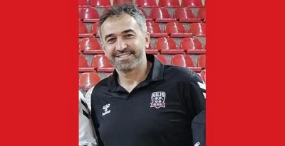 Kilis Gen&ccedil;lik Spor Voleybol Takımında yeni Antren&ouml;r Uğur Ko&ccedil;aslan g&ouml;reve başladı