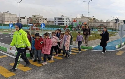 Kilis İl Emniyet M&uuml;d&uuml;rl&uuml;ğ&uuml;&rsquo;nden miniklere trafik eğitimi