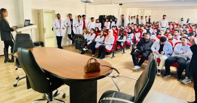Kilis İl Sağlık M&uuml;d&uuml;rl&uuml;ğ&uuml;&rsquo;nden &ouml;ğrencilere nadir hastalıklar bilgilendirmesi