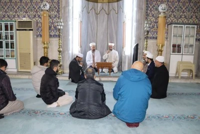 Kilis&rsquo;in Kurtuluşunun 104. Yılında Şehitler İ&ccedil;in Mevlid Programı d&uuml;zenlendi