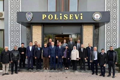 Kilis İnsan Hakları Kurulu &uuml;yeleri, basın mensuplarıyla buluştu