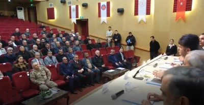 Kilis Merkez K&ouml;y Muhtarları Toplantısı Vali Kalaylı Başkanlığında yapıldı