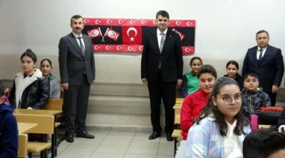 Kilis'te 2. d&ouml;nemin ilk dersinin konusu "Bayrak" oldu