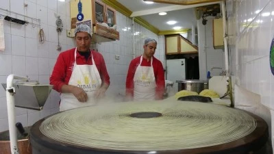 Kilis&rsquo;te 36 Yıllık El D&ouml;k&uuml;m&uuml; Kadayıf Geleneği