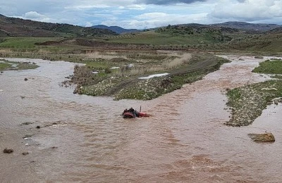 Kilis&rsquo;te Afrin &Ccedil;ayı&rsquo;nda mahsur kalan vatandaş kurtarıldı