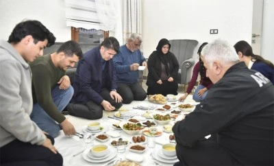 Kilis&rsquo;te anlamlı buluşma deprem acısı iftar sofrasında paylaşıldı