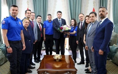 Kilis&rsquo;te Ceza İnfaz Personelinden Vali Kalaylıya ziyaret