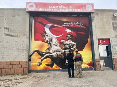 Kilis&rsquo;te firari şahsa ge&ccedil;it yok: 4 yıl cezalı şahıs yakalandı