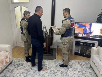 Kilis&rsquo;te Jandarma, karbonmonoksit zehirlenmelerine karşı k&ouml;yleri ziyaret etti