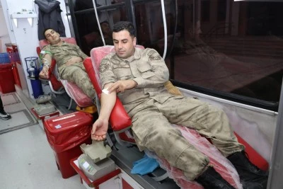 Kilis&rsquo;te Jandarma personelinden Kızılay&rsquo;ın kan bağışı kampanyasına yoğun destek