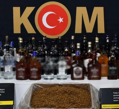 Kilis&rsquo;te ka&ccedil;ak alkol ve nargile t&uuml;t&uuml;n&uuml; ele ge&ccedil;irildi