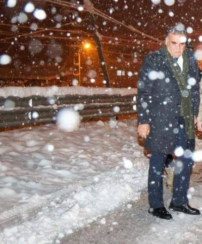 Kilis&rsquo;te k&ouml;y yolları ulaşıma a&ccedil;ıldı! İl &Ouml;zel İdaresi&rsquo;nden yoğun kar mesaisi