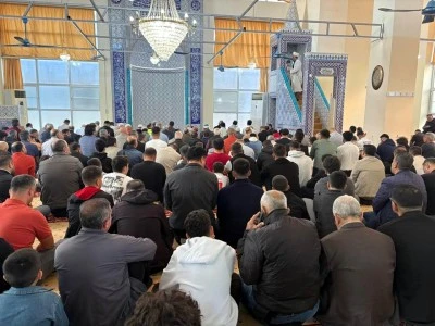 Kilis&rsquo;te Kurban Bayramı Namazında Camiler Doldu Taştı