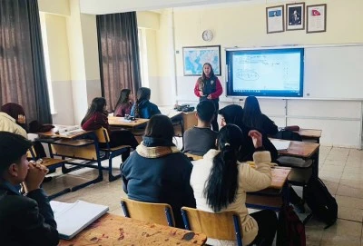 Kilis&rsquo;te &ouml;ğrencilere siber g&uuml;venlik farkındalık eğitimi