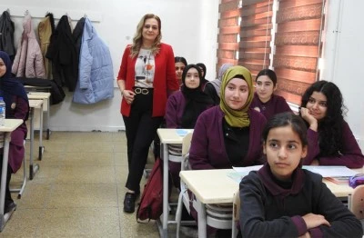 Kilis'te &ouml;ğrencilerin yapay zeka &ccedil;alışması beğeni topladı