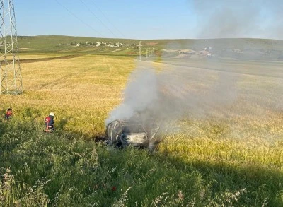 Kilis'te otomobil devrildi: 4'&uuml; &ccedil;ocuk 7 yaralı