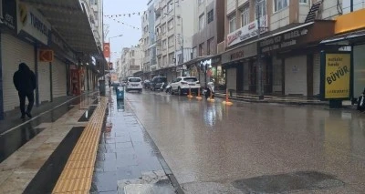 Kilis'te sağanak yağış ve sis etkili oluyor