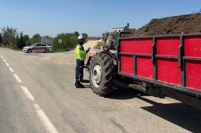 Kilis&rsquo;te trakt&ouml;r ve tarım ara&ccedil;larına sıkı denetim! 