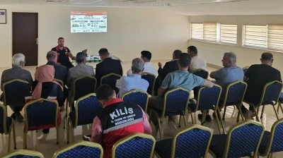 Kilis&rsquo;te &uuml;reticilere y&ouml;nelik kırsal kalkınma bilgilendirmesi